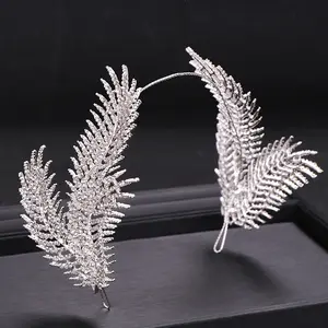 Nouveau Design plume diadème grand cristal diadème mariage reine couronne mariée strass diadèmes cheveux accessoires pour tête bijoux