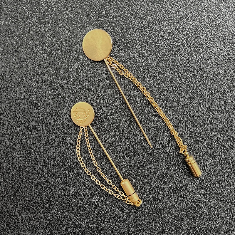 Broche Vintage Épingle à Chapeau En Métal Doré - Occasion En Très Bon État