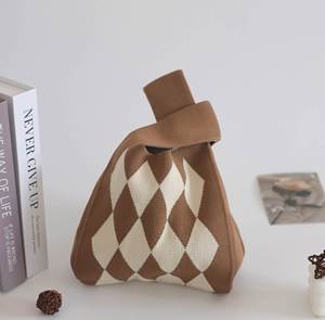 Bolso de mano de punto de estilo moderno, pequeño, para el trabajo - Product Image 3