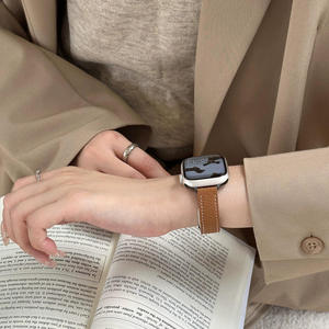 สายหนังลายลิ้นจี่แบบ Color Block พร้อมแม่เหล็ก ใช้ได้กับ Apple Watch ultra 2/s10/9/8/7 สายนาฬิกาสมาร์ทวอทช์ - Product Image 3