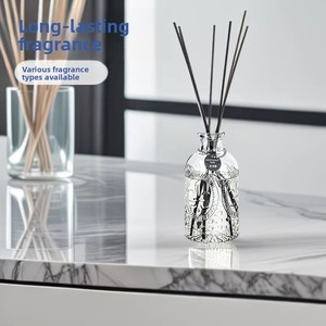 Diffuseur d'arômes sans flamme grande capacité pour la maison, hôtel, B&B, <span class=keywords><strong>avec</strong></span> bâtonnets en rotin pour une diffusion longue durée et un <span class=keywords><strong>air</strong></span> frais. - Product Image 4