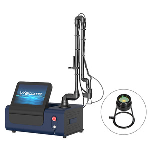 Machine à laser fractionné CO2 pour le resserrement vaginal, le resurfaçage de la peau, l'élimination des cicatrices, laser fractionné CO2 10600 nm pour usage en salon, CE - Product Image 3