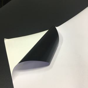 Rollo de vinilo de PVC negro mate Glory 130g-<span class=keywords><strong>Sustrato</strong></span> de impresión de póster autoadhesivo | Costo competitivo al por mayor - Product Image 2