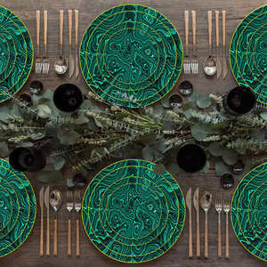 Platos de Porcelana con Diseño Especial Verde, Grabados, Ecológicos y Sostenibles - Product Image 3