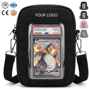 Bolso Bandolera Personalizado Pequeño para Exhibición <span class=keywords><strong>de</strong></span> Tarjetas Graduadas con Ventana Transparente, <span class=keywords><strong>de</strong></span> Nylon, para Coleccionistas <span class=keywords><strong>de</strong></span> TCG y Fans del Anime, Bolso <span class=keywords><strong>de</strong></span> Hombro para Tarjetas (Ita-bag) - Product Image 1