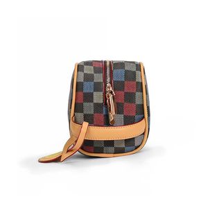 Vintage Checkerboard PVC Leather Cosmetic Case Large Capacity Travel <b>Makeup</b> <b>Bag</b> Luxury Wide Open Organizer - Product Image 3