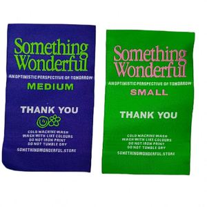 Etiquetas Tejidas Personalizadas para Ropa, Etiquetas Tejidas para Pantuflas de Hotel con Corte Ultrasónico y Bordado Personalizado de Service Supremacy - Product Image 1