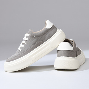 Chaussures en toile 2026 style coréen, légères, à semelle souple, respirantes, baskets blanches décontractées et tendance pour hommes - Product Image 5