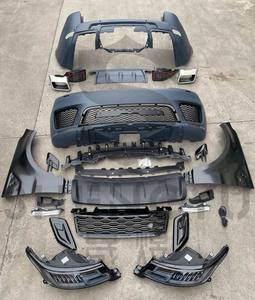 Kit carrosserie OEM adapté pour RANGE-ROVER Sport 2013-2017, transformant le modèle en version 2018-2020, avec pare-chocs avant et arrière et feux automatiques. - Product Image 2