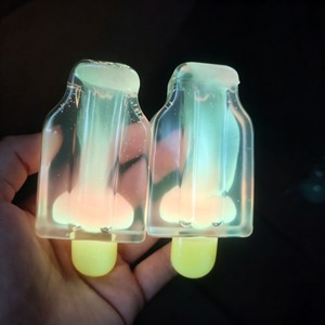 ไอศกรีมแท่งไล่เฉดสีเรืองแสง, ลูกบอลบีบอัดแรงดันสูงพิเศษ, ของเล่นบรรเทาความวิตกกังวลสำหรับเด็ก - Product Image 3