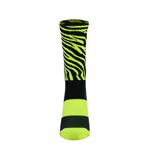 Breathable unisex nylon green elastic fashion wholesale cycling socks