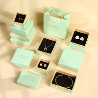 Nouvelle Boîte d'Emballage de Bijoux Gaufrée avec Lettres en Mousse, Design Élégant pour Bagues, Boucles d'Oreilles, Colliers et Accessoires – Vente en Gros