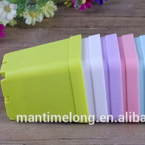 卸売植木鉢小さなガーデニングプラスチックポットクリエイティブカラフルミニフラワースクエアプランター - Product Image 1