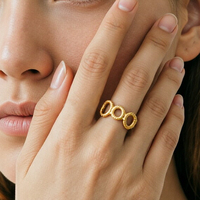 Bague ouverte minimaliste en acier inoxydable plaqué or 18 carats, torsadée, à anneaux entrelacés multiples, pour empilage, vente en gros personnalisée