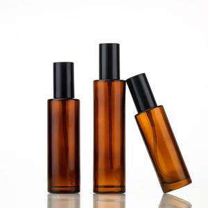 Flacone vuoto in vetro ambrato da 4 once con etichetta flacone spray in vetro nero opaco viola da 100 ml con pompa nera - Product Image 2