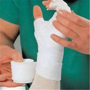 Doublure en gypse synthétique médical Rouleaux souples Rembourrage en coton souple Rembourrage orthopédique souple à séchage rapide pour <span class=keywords><strong>bande</strong></span> <span class=keywords><strong>de</strong></span> plâtre - Product Image 4