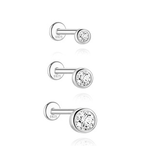 Pendientes de tuerca clásicos de plata de ley 925 con moissanita de base plana de 1.2x8mm, engaste de bisel redondo, 2mm 3mm 4mm - Product Image 1