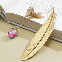 Marque-page en métal style vintage avec breloque papillon – Cadeau idéal pour la Fête des Mères, la Journée des Enseignants, les lecteurs et les amoureux des livres