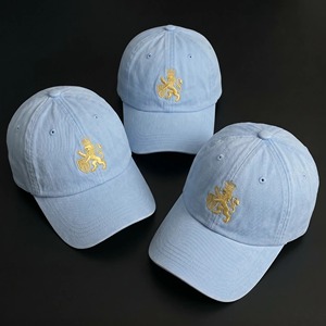 Casquette de baseball blanche à 6 panneaux avec logo personnalisé OEM, broderie en coton - Product Image 1