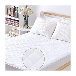热卖100% 棉涤纶竹纤维白色绗缝全防水贴合床单床垫保护器