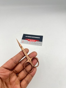 Ciseaux professionnels pour la coupe des cuticules, couleur or rose plasma, lame incurvée et tranchante, acier inoxydable, ciseaux pour manucure et pédicure - Product Image 4