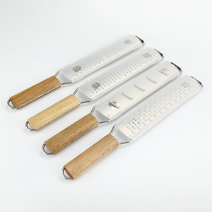 Éminceur multifonctionnel <span class=keywords><strong>pour</strong></span> pommes de terre et radis, râpe fine en acier inoxydable <span class=keywords><strong>pour</strong></span> gingembre, <span class=keywords><strong>fromage</strong></span>, citron et légumes - Product Image 4