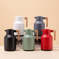 Botol Termos Stainless Steel Kapasitas Besar dengan Gagang Kayu untuk Air Panas dan Kopi, Hadiah Bisnis, Ketel Asrama