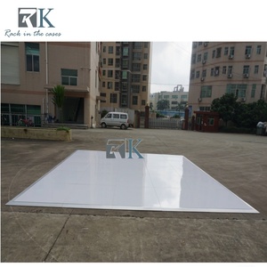 Piso Portátil para Pista de Baile, Bodas y Eventos, Instalación Rápida y Fácil para Uso en Carpas o Exteriores - Product Image 2