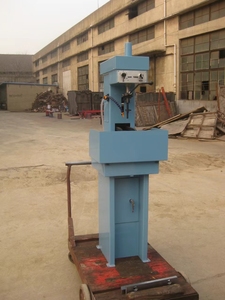 Máquina de Bruñido de Cilindros de Alta Precisión INTEGRITY SHM100 para Cilindros de Motor de Una Línea, Potencia de 1.5kW - Product Image 3