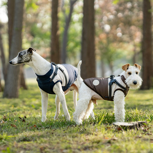Veste pour <span class=keywords><strong>chien</strong></span> super populaire et luxueuse, coupe-vent, imperméable et confortable, avec <span class=keywords><strong>harnais</strong></span>, du fabricant d'origine - Product Image 4