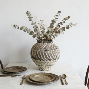 Urne en céramique texturée mate style Wabi Sabi, marron beige, 30 cm de haut, vase rond en argile avec motif superposé brossé à la main, vente en gros - Product Image 4