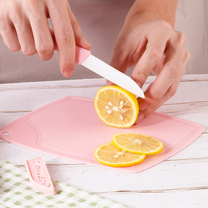 Driedelige ecovriendelijke rechthandige keramische koksmessenset, grote partij, keukengeschenk voor het snijden van fruit en culinaire taken - Product Image 6