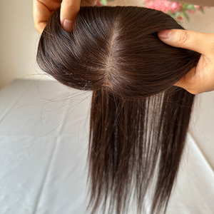 卸売価格 ブラジル産バージンヘア トップピース ダークブラウン シルクベース クロージャー 女性用ヘアピース 在庫あり 12x14cm 4x5インチ - Product Image 5