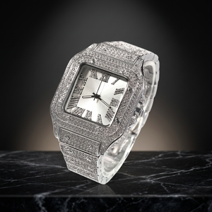 Reloj de Lujo para Hombre, Cuadrado, de Acero Inoxidable, con Detalles de Diamantes y Esfera de Zafiro, Cierre Plegable - Product Image 2