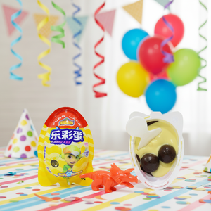 आश्चर्य अंडे के खिलौने बच्चे स्नैक चॉकलेट क्रीम बिस्किट ओम कस्टम मिनी आश्चर्यजनक अंडे के आकार का दूध अंडे का खिलौना - Product Image 2