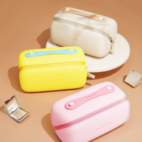 Trousse de Toilette Imperméable en EVA avec Fermeture Éclair et Motif Lettres, Boîte de Rangement pour Maquillage et Essentiels de Voyage