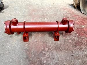 Compresseur hydraulique en cuivre RAVI INDUSTRIES, refroidisseur d'huile industrielle marine, 220V, capacité de débit de 50 GPM, 10 bars, garantie 1 an - Product Image 3