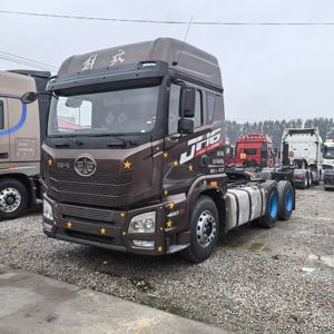 รถบรรทุกหัวลาก FAW Jiefang JH6 ยูโร 3 มือสอง 6x4 กำลัง 460 แรงม้า อัตราทดเกียร์ 3.08 ถังน้ำมันแบบมีระบบทำความร้อน ด้านซ้าย เครื่องยนต์ Weichai รับน้ำหนักได้ 31-40 ตัน  FAST - Product Image 1
