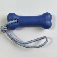 Jouet à mâcher classique et mignon en forme d'os pour chien, durable, en mousse EVA écologique, pour usage quotidien, anti-ennui, avec corde colorée et design tendance