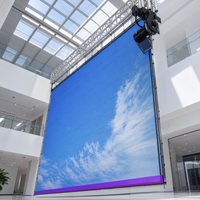 Écran LED flexible créatif P3.9 en maille transparente, mur LED enroulable pour la publicité en vitrine, affichage de marque en centre commercial