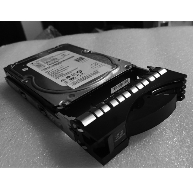◆大容量/2.5インチHDD/SATA/FOMAT済み/12台セット◆ IBM 02PX524 - 12TB 7.2K 12G SAS NL LFF HDD