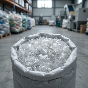 Flocons de PET recyclé – Bouteilles en plastique recyclées – Écologiques, haute densité, triés par couleur, sans PVC, faible humidité - Product Image 3