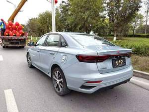 GEELY Emgrand 2023 1.5 CVT Champion Premium <span class=keywords><strong>Voiture</strong></span> d'<span class=keywords><strong>occasion</strong></span> Berline automatique conduite à gauche pour l'exportation - Product Image 2