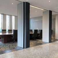 Cloison mobile de conception moderne pour espace de bureau, panneau coulissant et pliable pour séparation de bureau