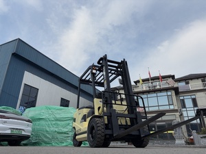 סין הסיטונאי epa 5 טון מלגזה חשמלי הידראולי הרמה 4 גלגל כונן מלגזה כל שטח מלגזה חשמלי מלגזה + - Product Image 3