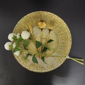 Vente en gros de meubles de salle à manger de luxe, plaque de verre <span class=keywords><strong>creuse</strong></span> dorée pour fête de mariage, décoration design moderne en or - Product Image 3