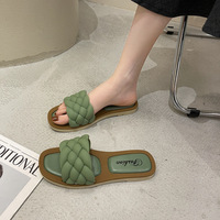 Nouvelles sandales plates d'été pour femmes, antidérapantes, tendance et polyvalentes, vente en gros