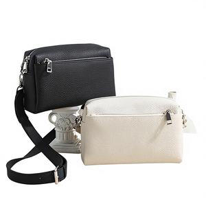 Bolsos de PU Clásicos Vintage para Mujer, Modernos, Ligeros, Duraderos, de Gran Capacidad, Bolsos Cruzados de Hombro para Otoño/Invierno/Verano - Product Image 1