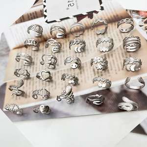 Multi-estilo europeo y americano ins viento abierto anillo de acero inoxidable corazón flor hueco puede ser incrustado accesorios de joyería - Product Image 2