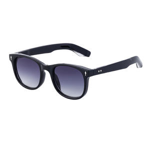 Nouvelles lunettes de soleil carrées pour hommes, monture noire en PC, protection UV400, lunettes de mode pour le voyage et la conduite ZS-98139 - Product Image 1